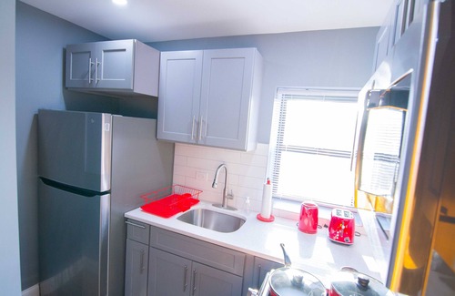East New York Apartment | ✪ Beautiful 2BR +Balcony ✪ 30mins to Manhattan