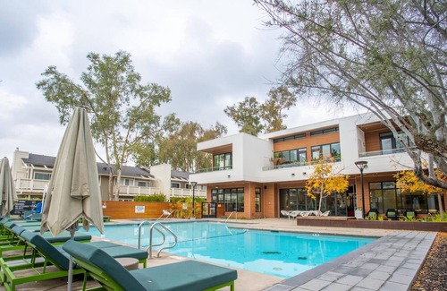 Cupertino Apartment | Beautiful 2BR in Cupertino, Pool + Pet-Friendly