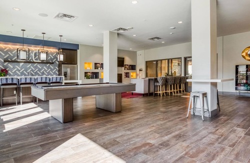 Centerville Apartment | Beautiful 2BR in Fremont, Parking