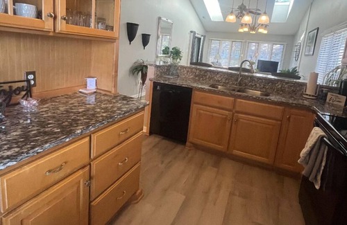 Vass Condo | Beautiful 3-BDR Condo 2 full Bathroom, ,sleeps 9, The Maples Golf Course On Site