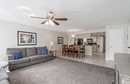 Royal Palm Bay House | Beautiful 3 bed 2 bath in Royal Palm - 8 guests