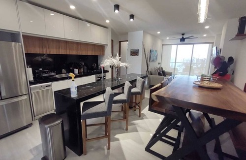 Bucerias Condo | Beautiful 3 Bed 2 Bath Condo 1/2 a block to the beach. 5 min to Bucerias Centro