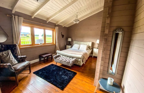 Fangfoss Cabin | Beautiful 3-Bed Luxury Private Lodge in York