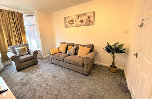 Hull Apartment | Beautiful 3 bed property in Central Hull