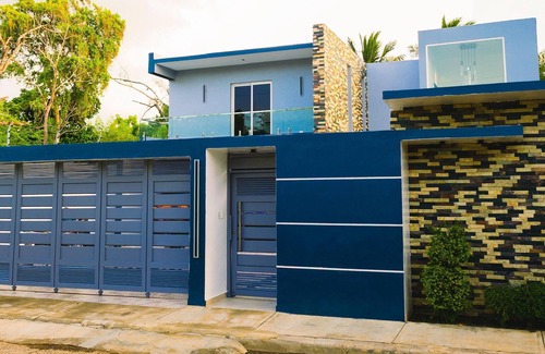 Villa Vasquez House | Beautiful 3-bedroom house with AC in Villa Vasquez Dominican republic