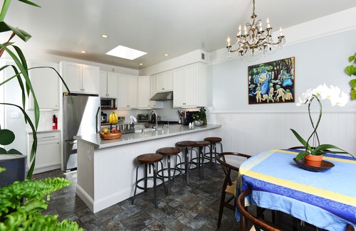 Bernal Heights Apartment | Beautiful 3 Bedroom In Hip yet Kid Friendly Neighborhood