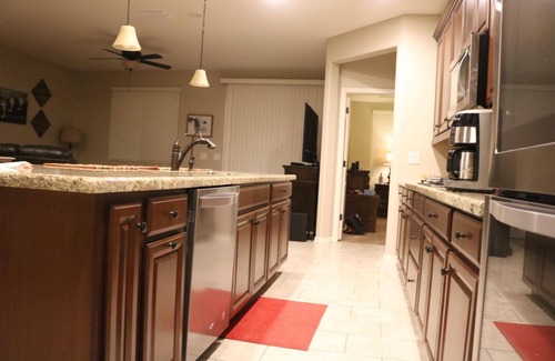 Goodyear House | Beautiful 3 bedroom, 2 bath in the resort community of Estrella Mountain Ranch