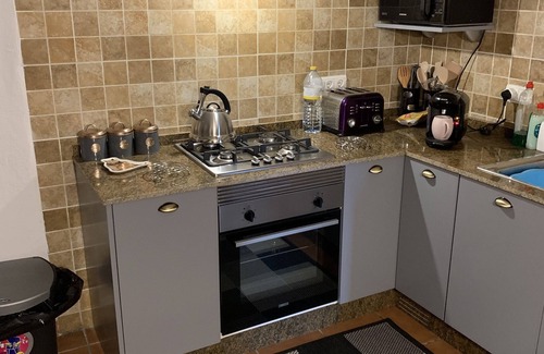 Chirivel Apartment | Beautiful 3 Bedroom Apartment