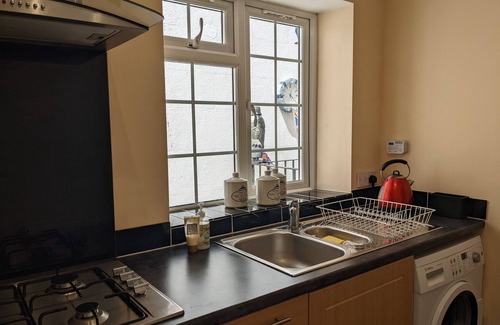 Deal Apartment | Beautiful 3 Bedroom Apartment in a perfect location in Deal !