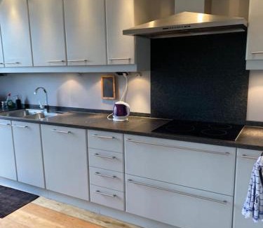 Merksem Apartment | Beautiful 3 bedroom Apartment