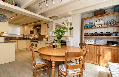 West Looe Cottage | Beautiful 3 bedroom cottage in the heart of Looe