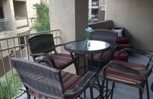 Parkwood Ranch Condo | Beautiful 3-bedroom condo just steps from the pool and hot tub.