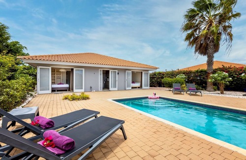St. Marie Villa | Beautiful 3 Bedroom Villa with Private Pool and Close to the Beach- Coral Estate