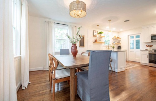 Lynchburg Apartment | Beautiful 3 Bedroom Escape