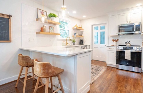Lynchburg Apartment | Beautiful 3 Bedroom Escape