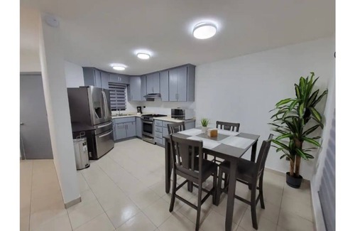 Ensenada House | Beautiful 3-bedroom gated home - - 5 Min drive to MacroPlaza
