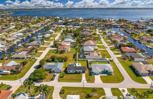 Caloosahatchee House | Beautiful 3 Bedroom House