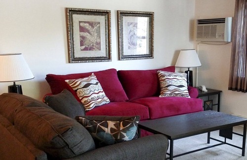 Oconomowoc Apartment | Beautiful 3 bedroom unit at resort, sleeps 8