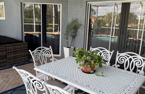 Spring Hill House | Beautiful 3-bedroom Vacation Home located in beautiful Brooksville Fl