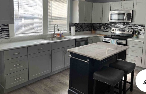 Norwich Cottage | Beautiful 3 bedrooms 2 baths Residential home