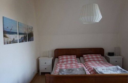 Eversheide Apartment | Beautiful 3 room old apartment "Triftstr." in Osnabrück