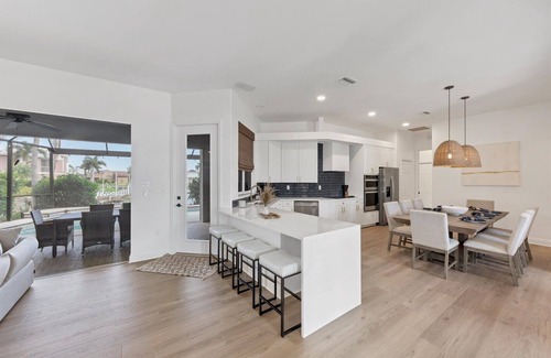 Charlotte Harbor House | 🥇 Beautiful 3bd home with a pool and a hot tub (CH1013)