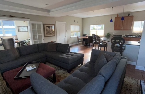 Berkeley House | Beautiful 3bed/3ba home in West Highlands, 3 Blocks to Tennyson St. & Everything