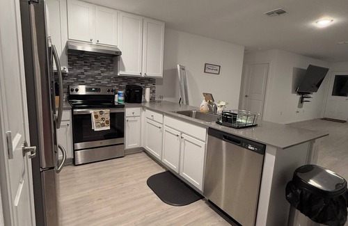 Southside House | Beautiful 3bedroom house San Antonio.