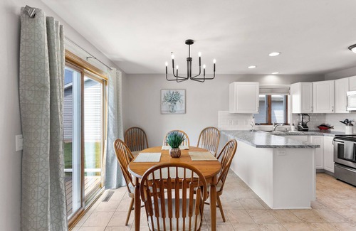 Kimberly House | Beautiful 3BR Home Dog-Friendly, Fenced Yard, Shuffleboard & Grill