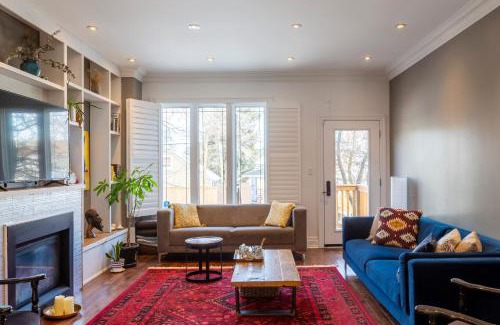 Old East York House | Beautiful 3BR House in the Heart of Greek Town