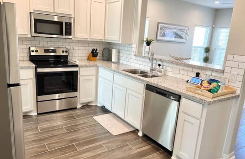 Edinburg House | Beautiful 3R-2B Home in Quiet Community
