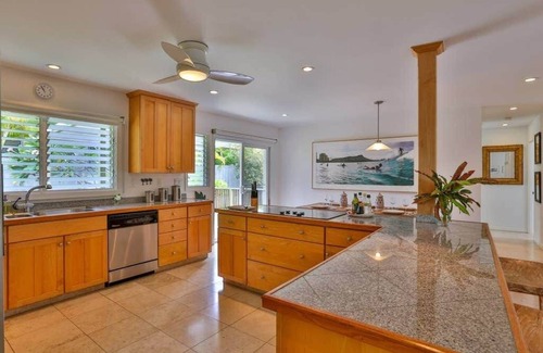 Kalama Tract House | Beautiful 4 Bed 3 Bath-Kailua-Endless Summer