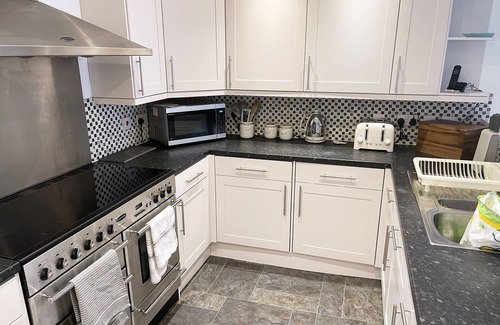 Kingsand House | Beautiful 4 Bed house with large garden near the sea