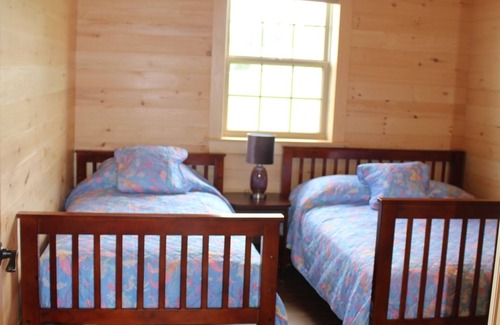 Brackley Beach House | Beautiful 4 bedroom Cottage
