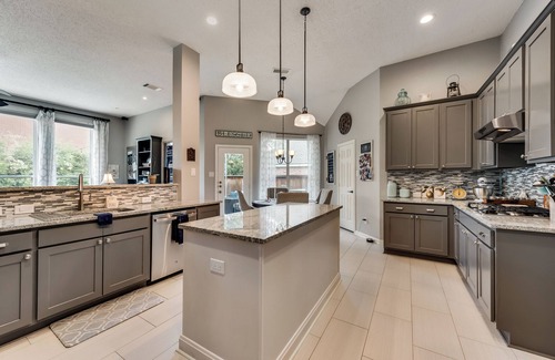 Flower Mound House | Beautiful 4-bedroom house with pool, close to everything in Dallas