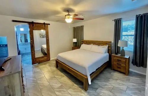 Santa Teresa House | Beautiful 4 Bedroom Home: Clean and Spacious