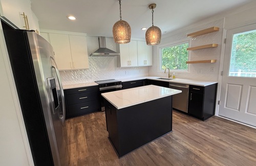 Kipling House | Beautiful 4-bedroom/3 bath house in peaceful South Raleigh neighborhood