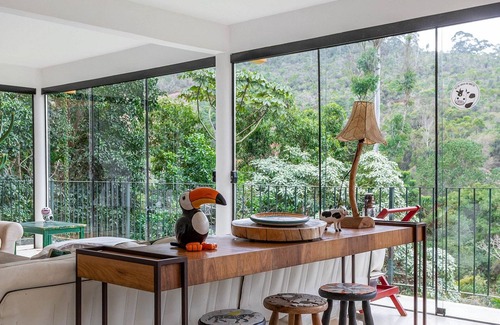 Posse House | Beautiful 4 bedroom country house in the mountains with pool, playroom and more