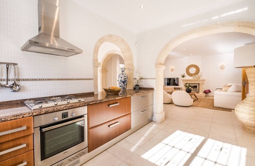 Costa Nova Villa | Beautiful 4 Bedroom Family Villa