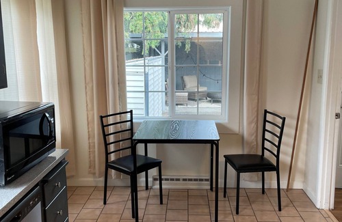 South Tacoma House | Beautiful 4-bedroom house with AC in Tacoma