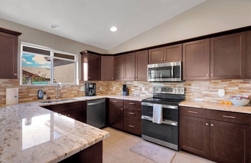 Casas Adobes House | Beautiful 4-bedroom house with Pool in Tucson