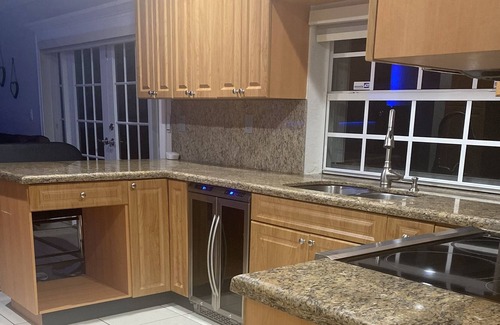 Kendale Lakes House | Beautiful 4 bedroom House W/ Pool