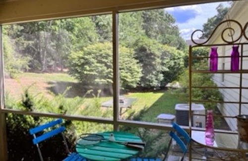 Longmeadow House | Beautiful 4 bedroom home near seven MA universities available for rent.