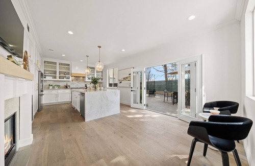 Harbor House | Beautiful 4-bedroom house in Signal Hill with WiFi, fitness room