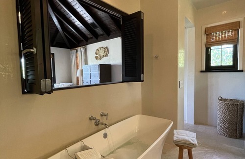 Frigate Bay Villa | Beautiful 4 bedroom Caribbean Villa