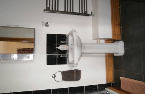 Thrandeston Cottage | Beautiful 4 Star Rural Suffolk Cottage Overlooking Lake