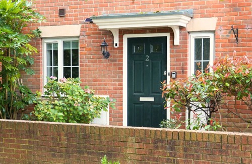 Abingdon House | Beautiful 5 bed home near Abingdon and Oxford