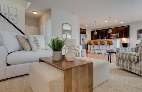 Georgetown House | Beautiful 5 bedroom 2.5 bathroom Georgetown pet friendly house
