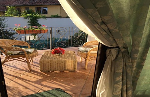 Vladeni House | Beautiful 5 bedroom villa in Transylvania