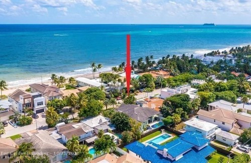 Lauderdale Beach Apartment | Beautiful 5 Br. Single family (232408) by Houzlet